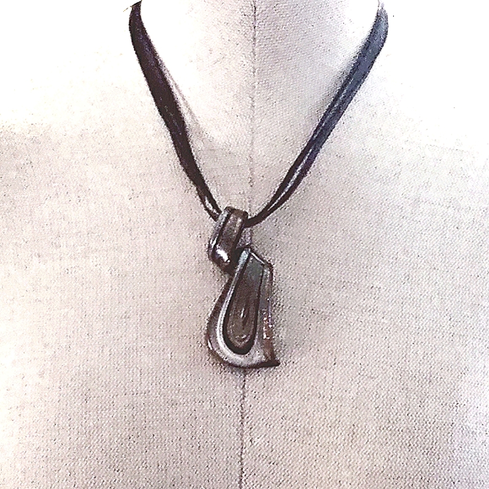 Murano glass pendant necklace